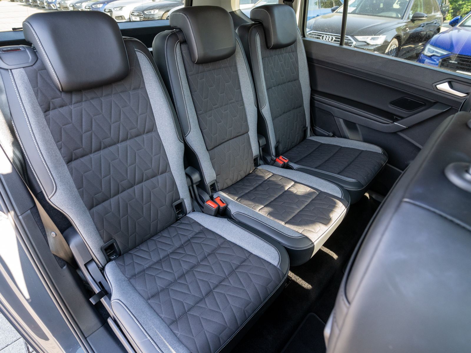 Volkswagen Touran - Bild 8