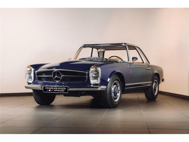 Mercedes-Benz 230 SL PAGODE -