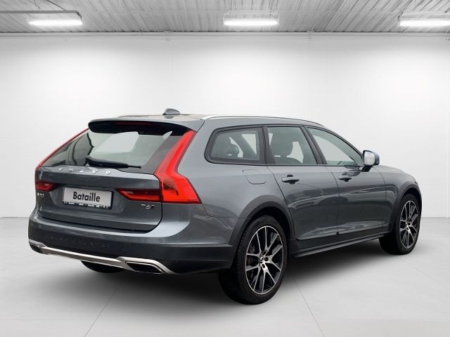 V 90 Cross Country Pro AWD *399,- ohne Anz.*