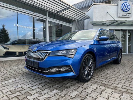 Skoda Superb Combi 1.4TSI IV DSG STYLE*LED*VC*NAVI*19-