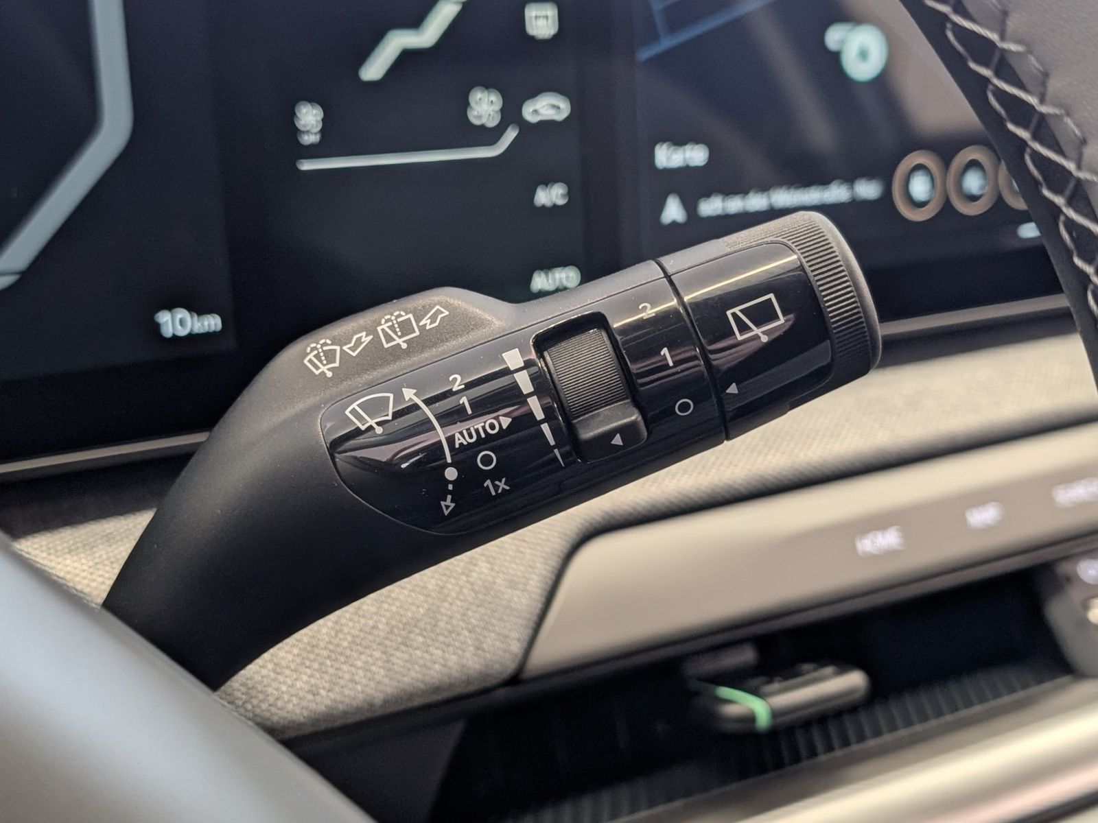 KIA EV4  81.4-kWh FWD Earth Upgrade Sound – Bild 32