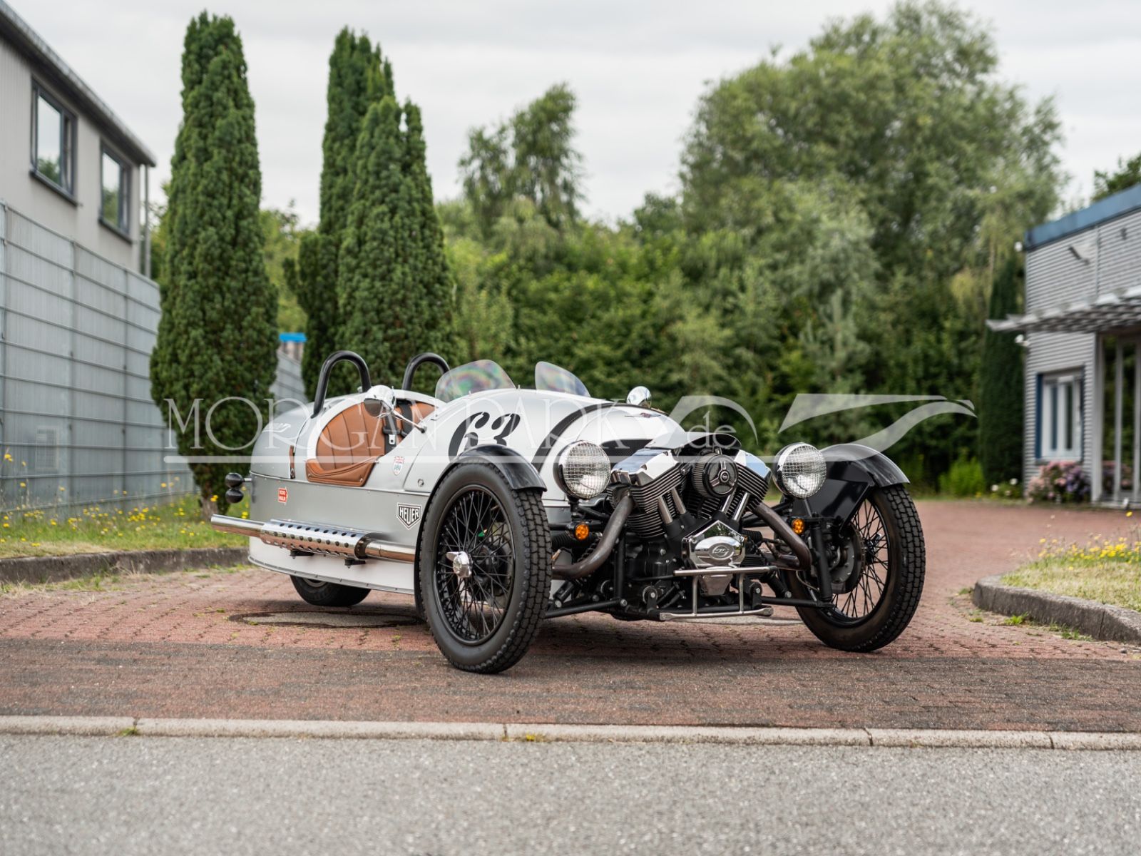 Fahrzeugabbildung Morgan 3-Wheeler *matt silber*