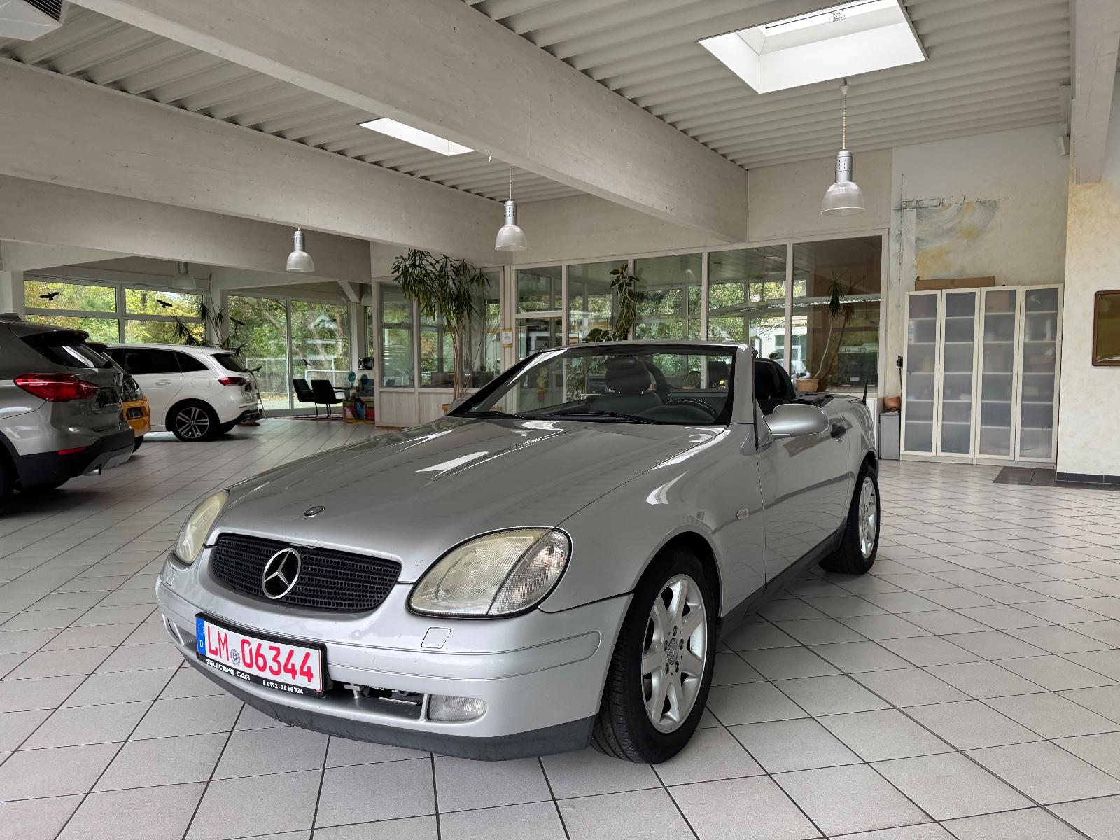 Mercedes-Benz SLK 200