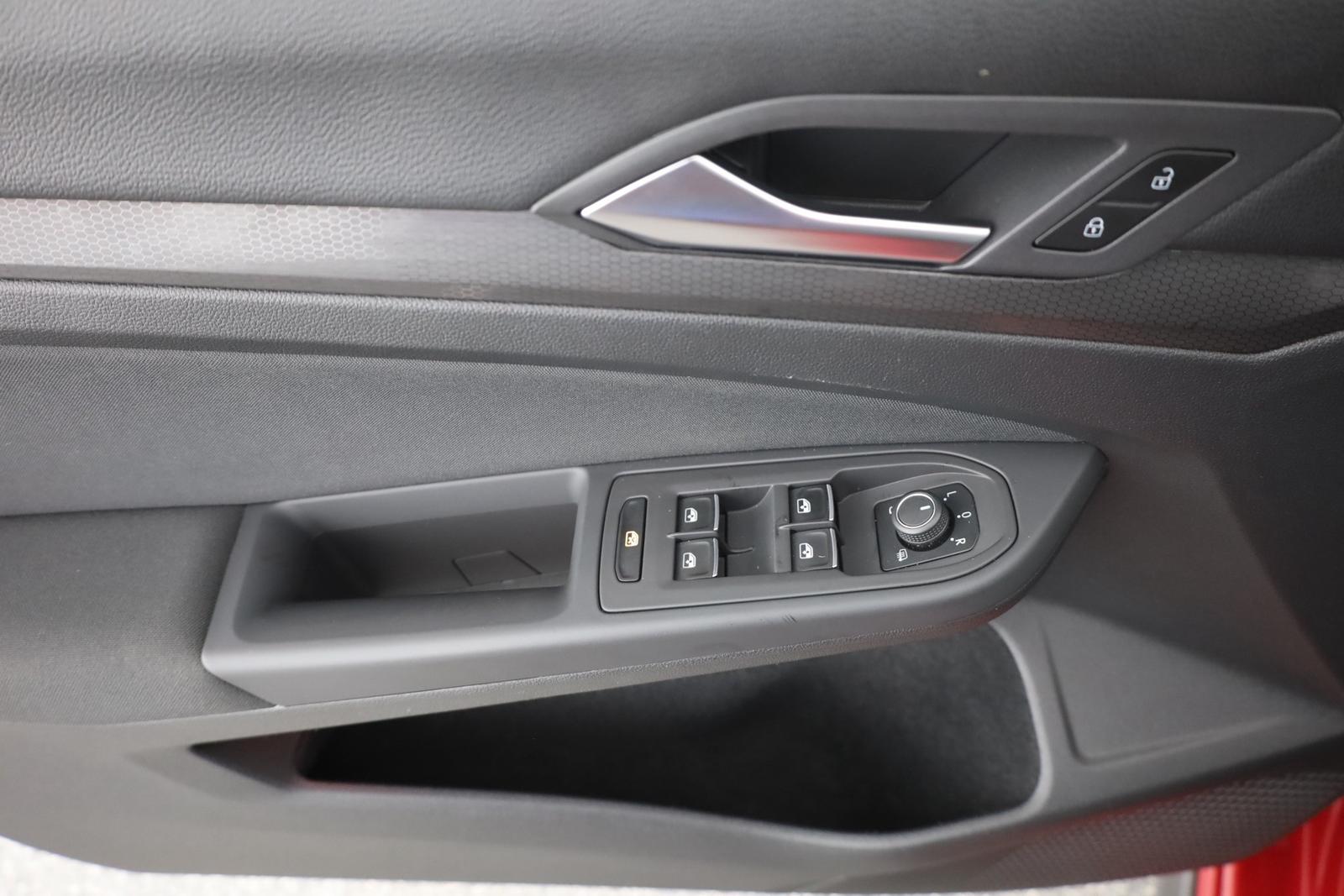 Volkswagen Golf VIII 2.0 TSI DSG GTI LED Navi Sitzheizung, миниатюра 21