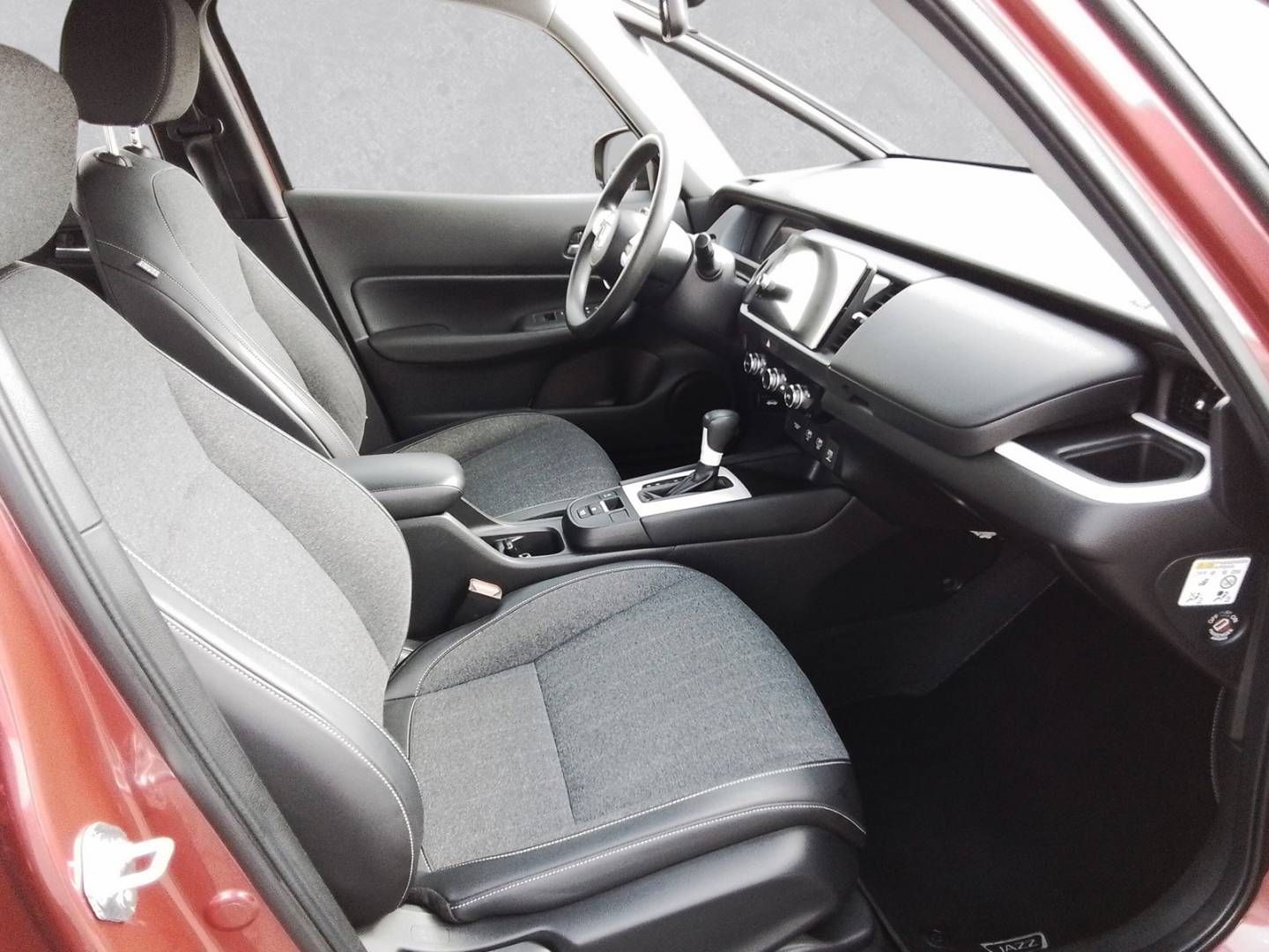 Fahrzeugabbildung Honda Jazz Hybrid 1.5 e CVT Elegance
