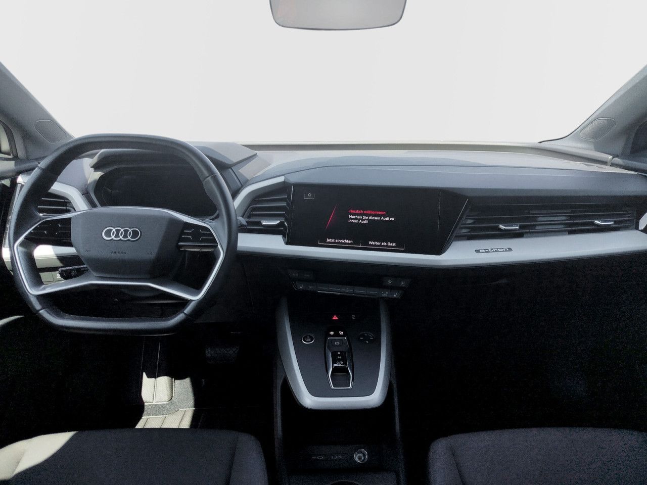 Fahrzeugabbildung Audi Q4 e-tron 55 kWh Brutto advanced