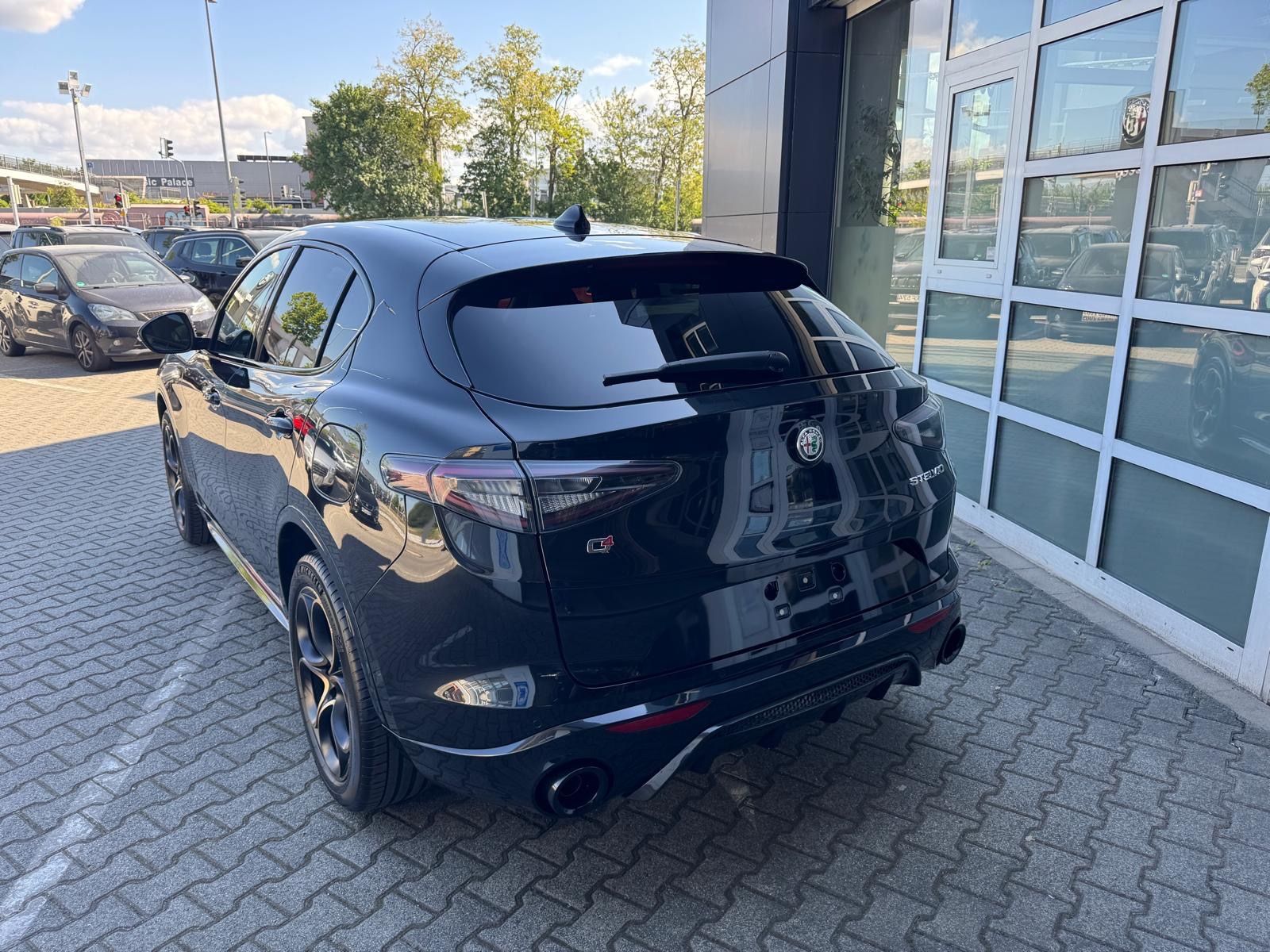 Alfa Romeo Stelvio - Bild 7