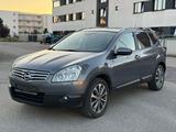 Nissan Qashqai+2 2.0 Tekna 4x4 7Sitze Pano Kamera Leder - Nissan Qashqai+2: Tekna