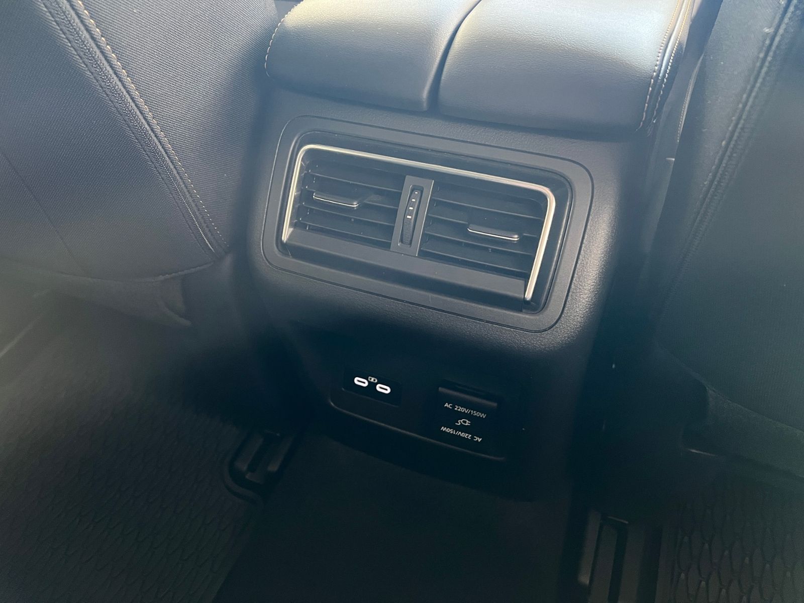 Fahrzeugabbildung Mazda CX-60 Exlusive-Line 2.5 e-SKYACTIV-G Hybrid AWD