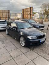 BMW 1er E87. 120i - BMW 120: 1er 120i