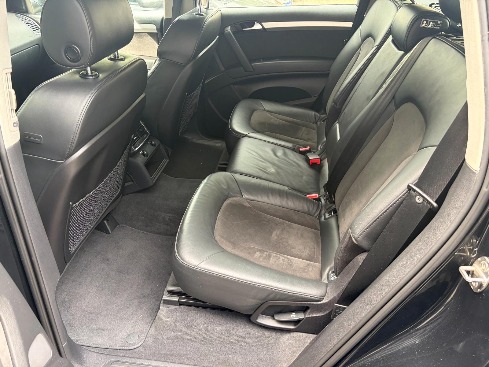 Audi Q7 3.0 TDI quattro 233 ch • 7 places • 1ère Main • GPS • Webasto • Attelage 3,5 t