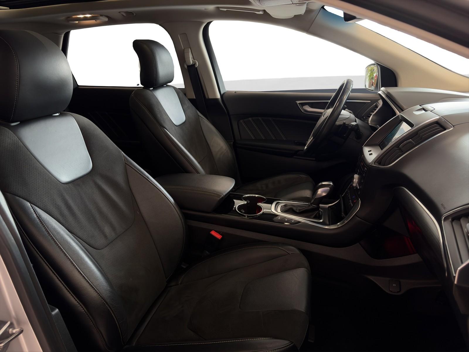 Ford Edge ST-Line 4x4 +AHK+LED+PANORAMA+KLIMA+LM+ZV++