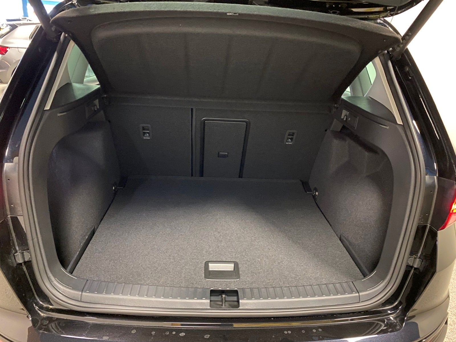 Fahrzeugabbildung SEAT Ateca 1.5 TSI FR+5 Jah.GARANTIE+KAMERA+18"ALU+BC