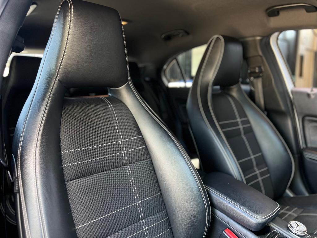 Mercedes-Benz A 220