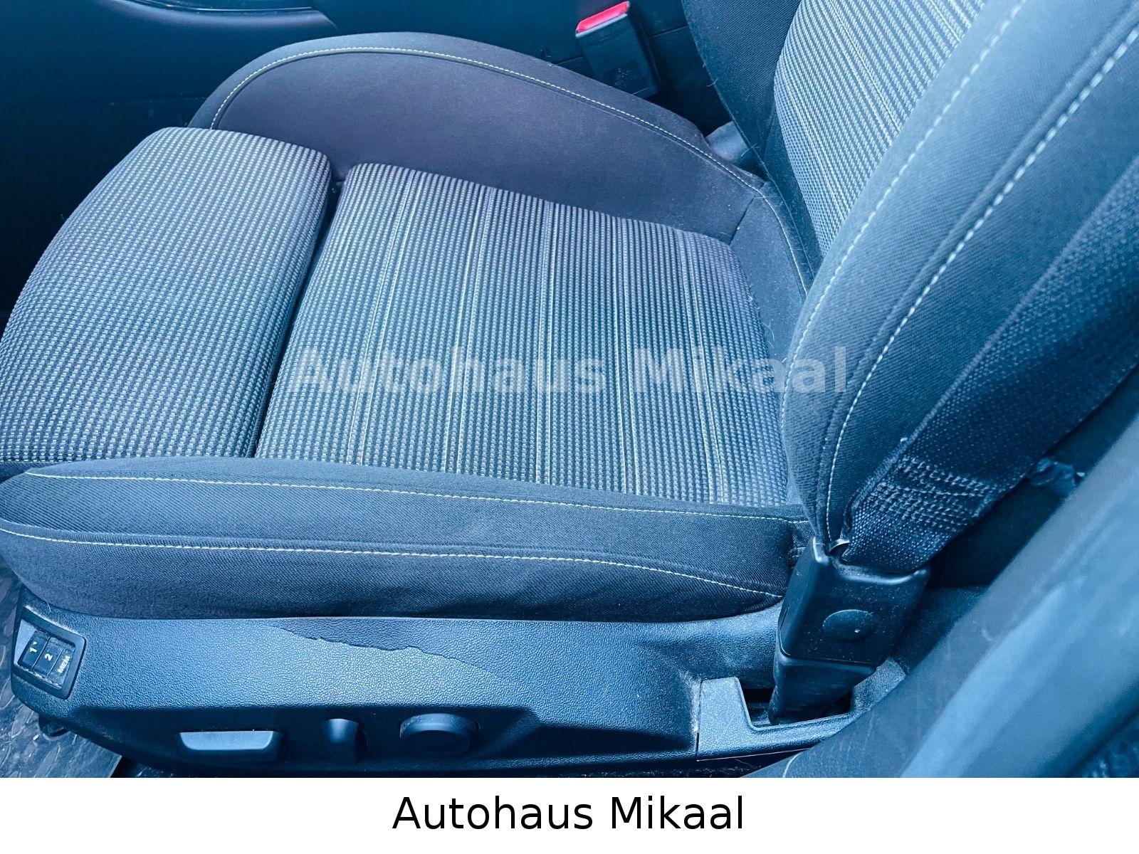 Opel Insignia A Sports Tourer Sport 4x4