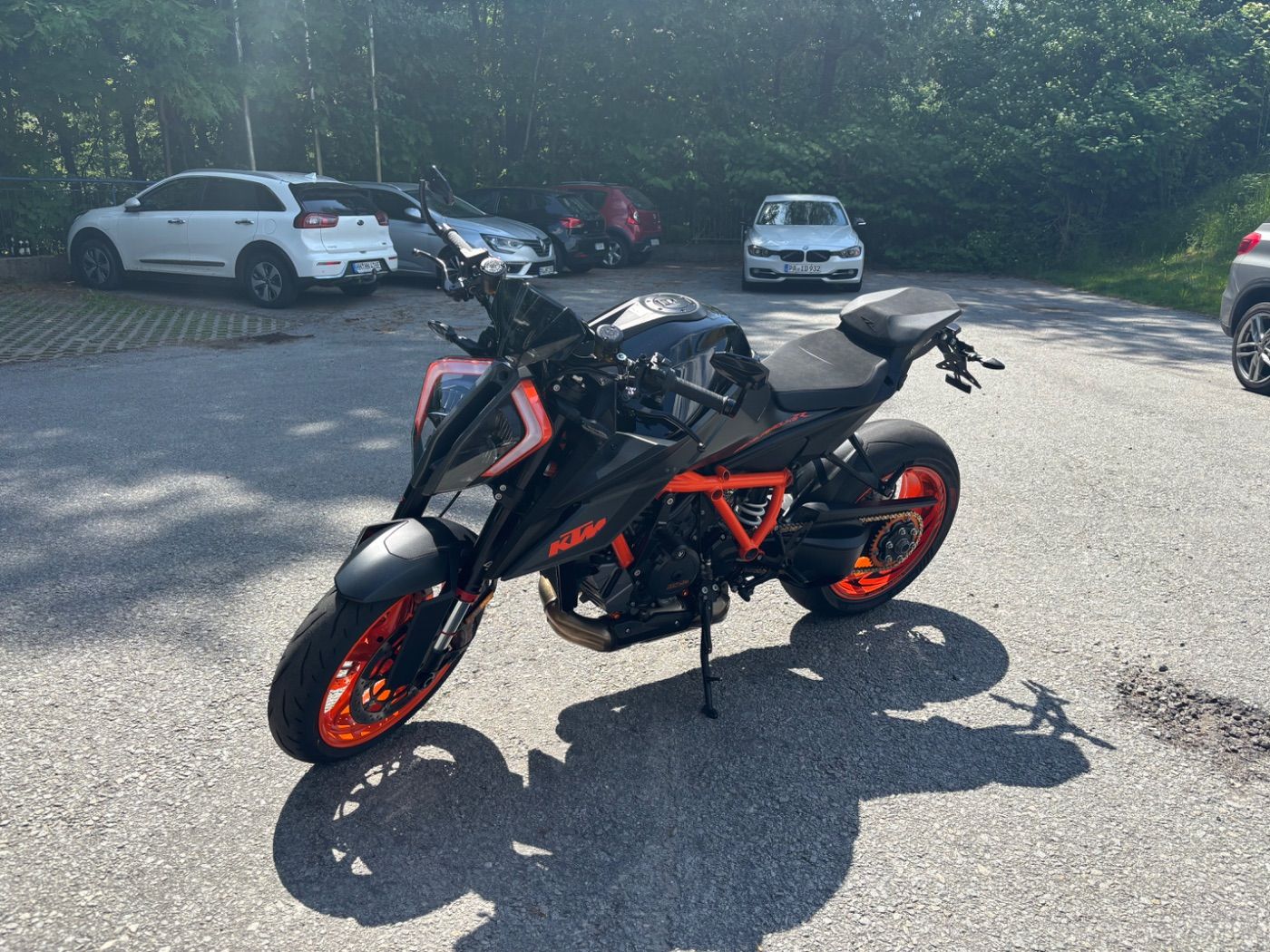 Fahrzeugabbildung KTM 1290 Super Duke R Track Pack