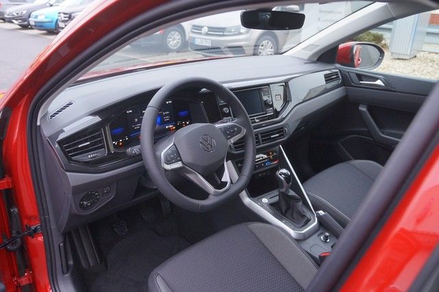 Fahrzeugabbildung Volkswagen Taigo TSI Life LED AID ACC RFK SH LM