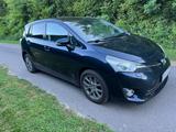 Toyota Verso 1.6l D-4D Start/Stop Comfort 5-Sitzer ... - schwarze Toyota Verso