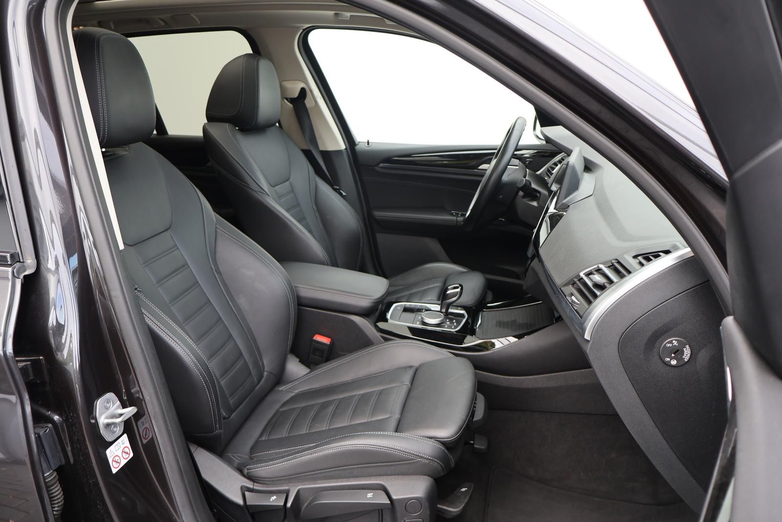 BMW X3 xDrive 20 d  Shadow-Line RFK Pano Leder LED foto 11