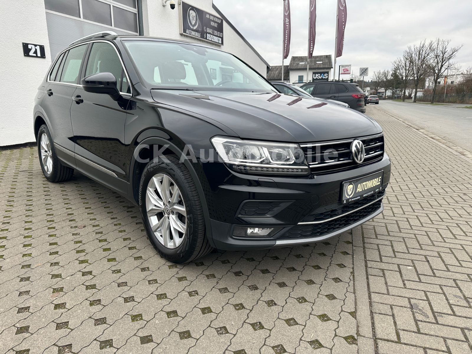 Fahrzeugabbildung Volkswagen Tiguan 2.0TDI Highline BMT 4Motion/DSG/Navi/LED