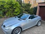 Mercedes-Benz Mercedes SLK 280 Brabus neu Tüv,  alle Kin... - Mercedes-Benz SLK 280 in Duisburg