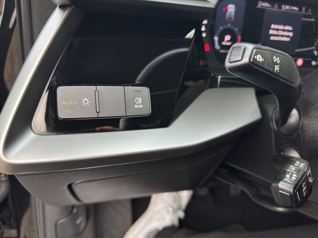 A3 Sportback 35 TDI advanced S-tronic NAVI ACC