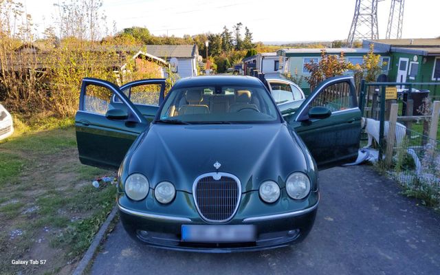 Jaguar S - Type 3.0 V6 Bj 2004