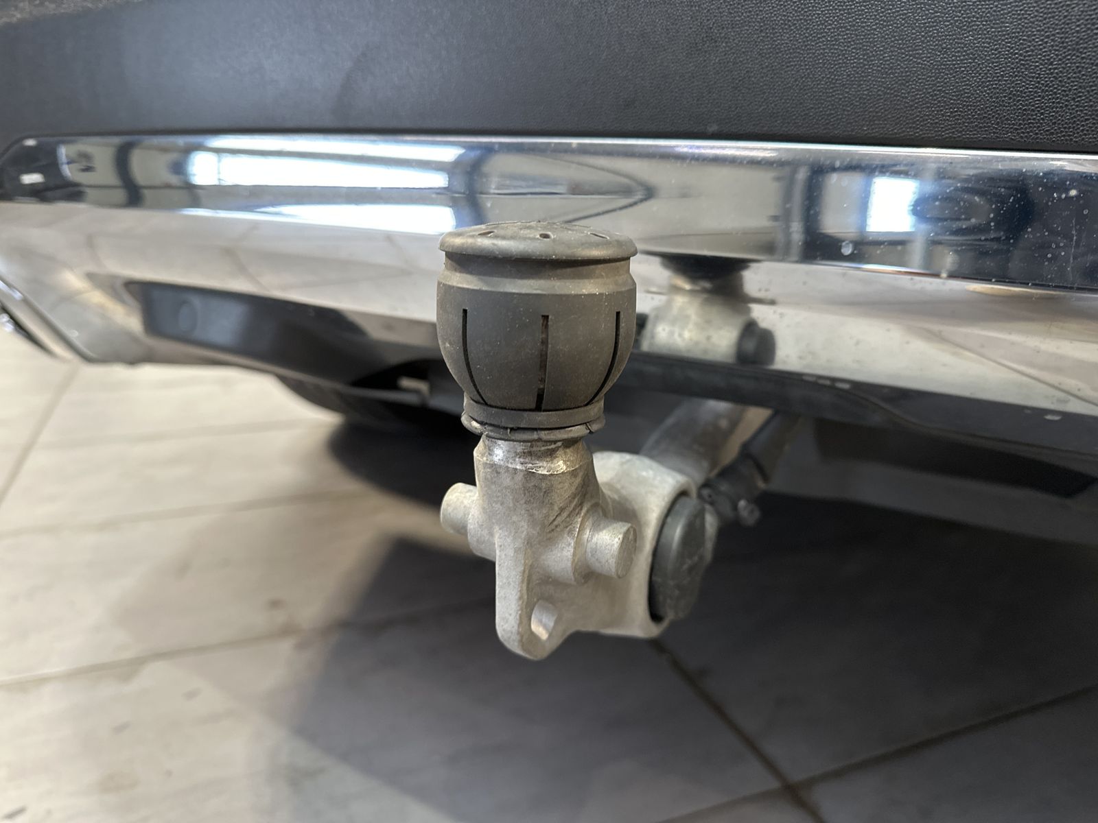 Fahrzeugabbildung Mercedes-Benz GLC 300d 4Matic NAV+LED+AHK+PANORAMA+CARPLAY+KAM