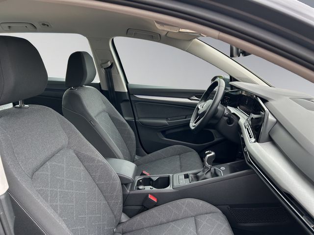 Golf VIII Variant Life