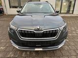 Skoda Kamiq / R.Kamera / 1 Jahr Garantie ! - Skoda Kamiq Gebrauchtwagen in Hamburg