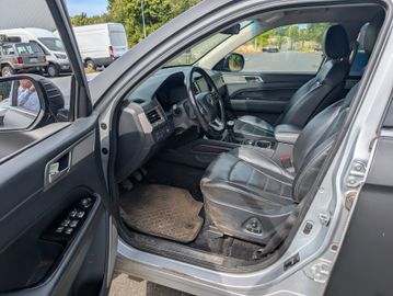 Ssangyong REXTON 2.2 Diesel e-XDi 220 Sapphire 4WD