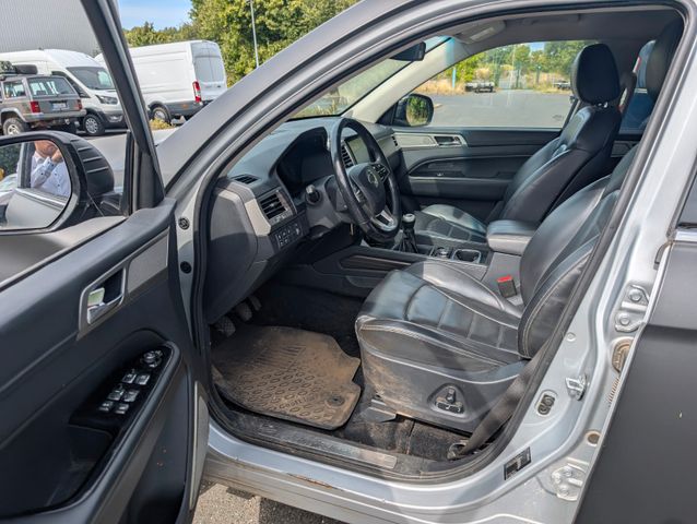 Ssangyong REXTON 2.2 Diesel e-XDi 220 Sapphire 4WD