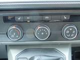 Volkswagen T6 Transporter 2.0 TDI Kasten Lang LED/ACC/KAM - Trucks in Berlin