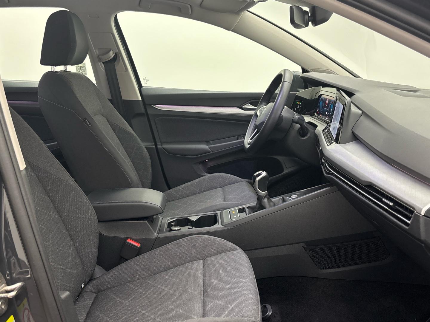 Volkswagen Golf VIII Life 2.0TDI CarPlay LED ACC Komfort-S., миниатюра 10
