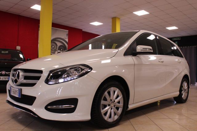 MERCEDES-BENZ MERCEDES-BENZ B 180 d AUT.-NAVI-CAMERA-ECC... "O