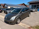 Toyota Corolla Verso 2.0 Sol-7Sitze-Klima-Festpreis - Toyota Corolla Verso mit Diesel-Antrieb: 2.0