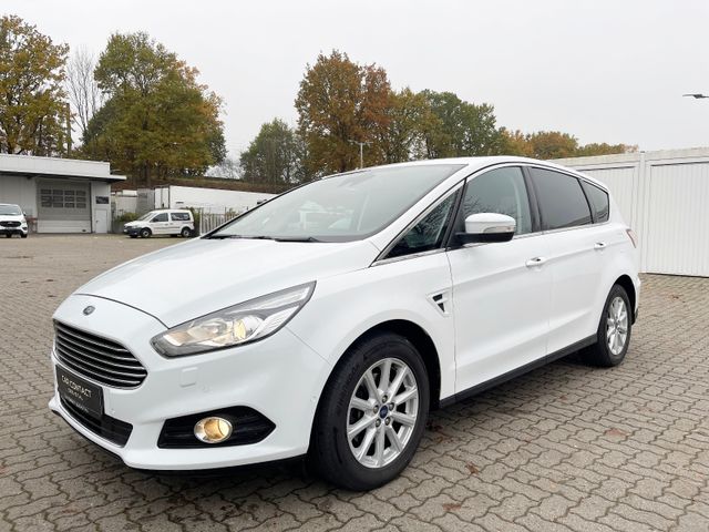 Ford S-Max 2,0 TDCi Titanium*NAVI*AHK*SHZ*TEMPOMAT