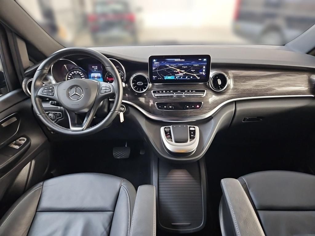 Fahrzeugabbildung Mercedes-Benz V 300 AVG extralang 8 Sitze Standhzg elektr. ST