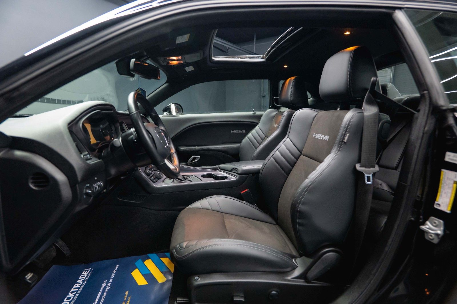 Fahrzeugabbildung Dodge Challenger 5.7 V8 R/T SRT Performance *LED*19%*