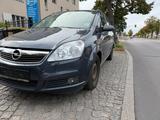 Opel Verkauf ein Opel Zafira/ Motor 1,9 - Opel Zafira: Motor