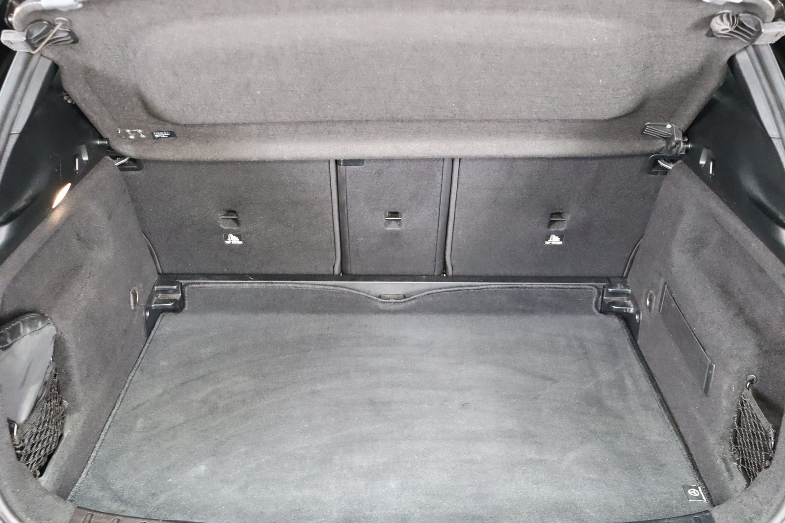 Fahrzeugabbildung Mercedes-Benz GLA 200 d * Leder * SHZ * AHK