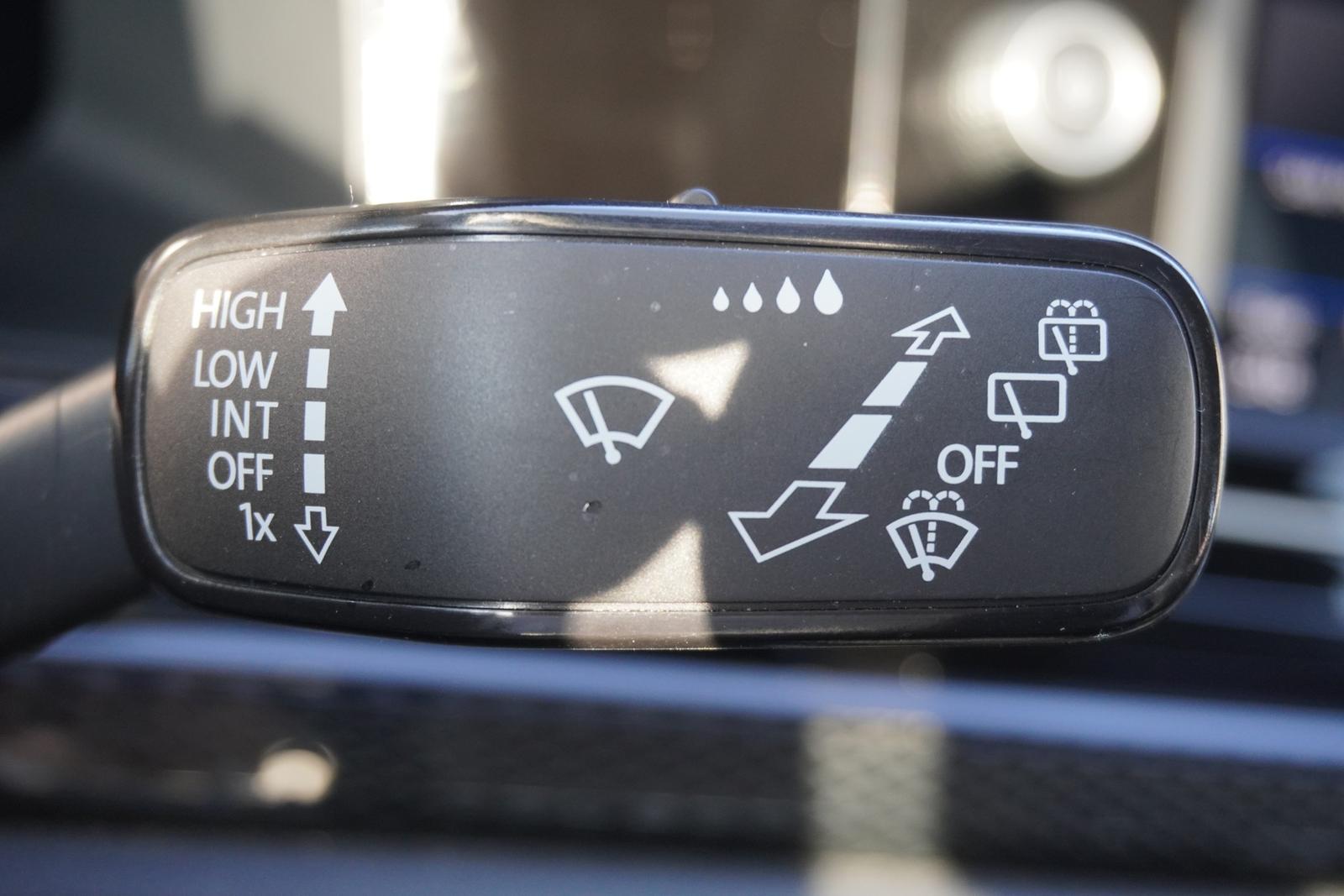 Volkswagen Taigo 1.0 Life DSG LED ACC App-Connect Spurhalte, миниатюра 24