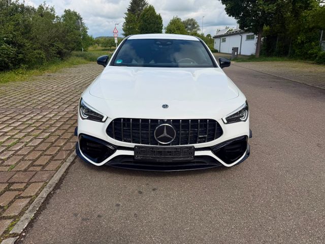 MERCEDES-BENZ CLA 45 S AMG Shooting Brake