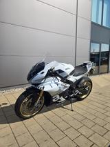 Aprilia RSV4 Factory - Angebote