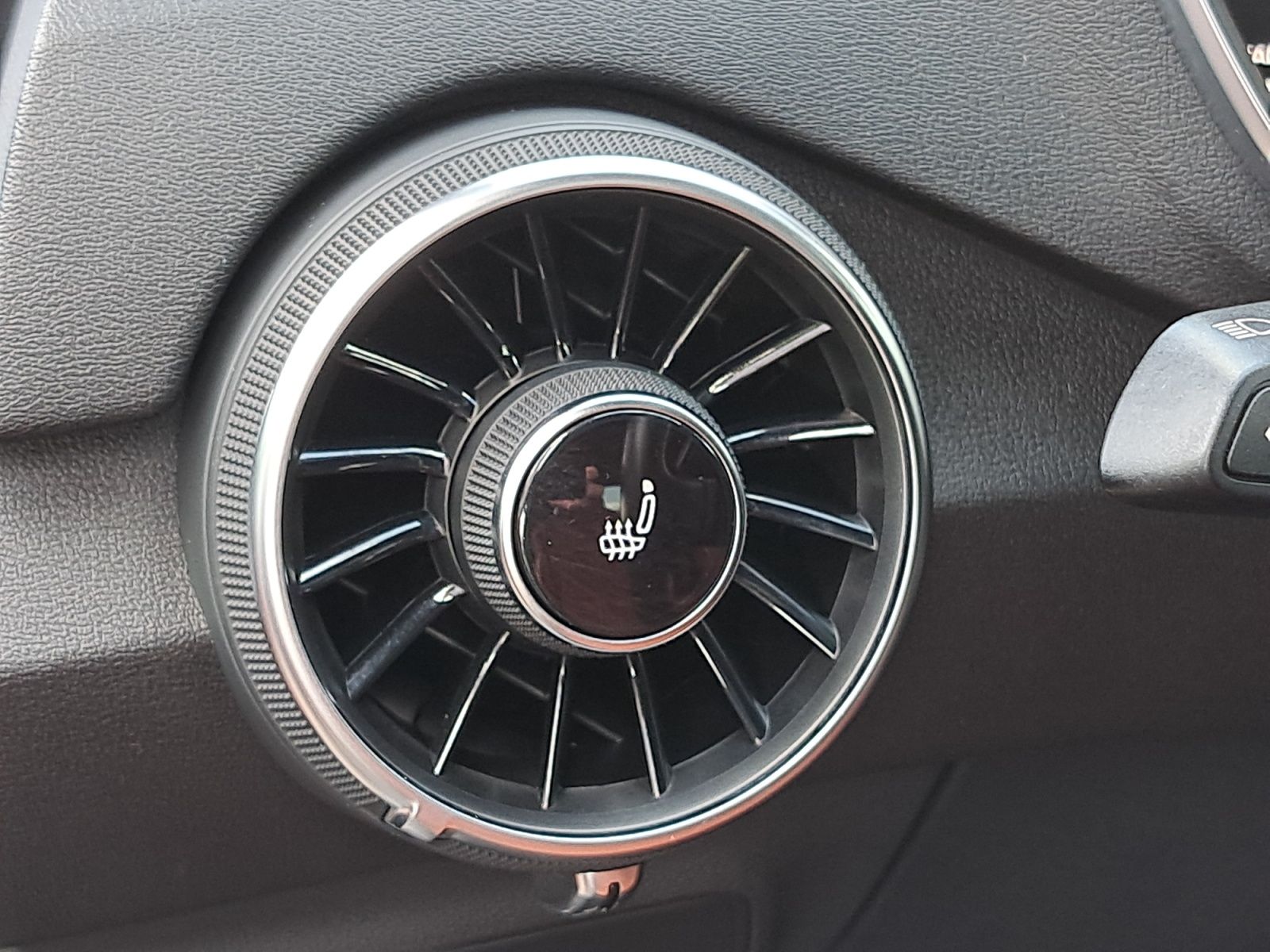 Audi TT - Bild 19