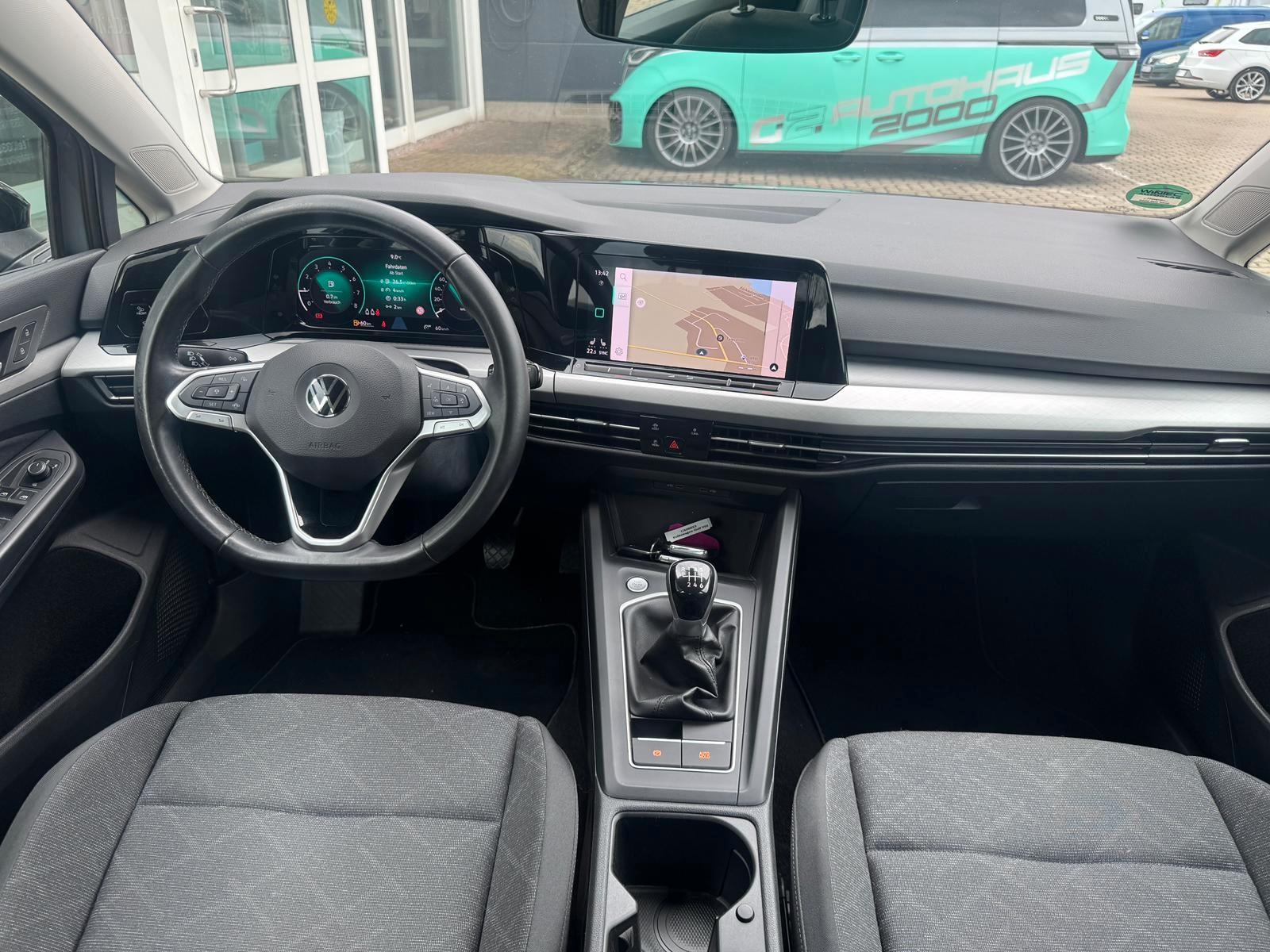 Volkswagen Golf VIII Lim. Life AHK, LED, PDC, миниатюра 27