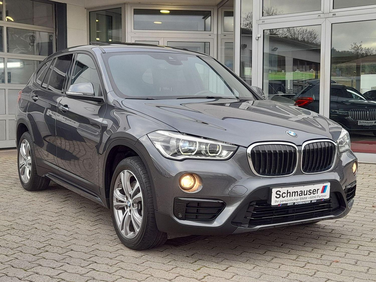 BMW X1 xDrive20i Sport Line,LED,PANO.,NAVI,PDC,LEDER