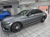 Mercedes-Benz C 43 AMG 4Matic, Klappe, 360°, Burmester, Matt - Mercedes-Benz C 43 AMG mit Benzin-Antrieb: Limousine, Automatik