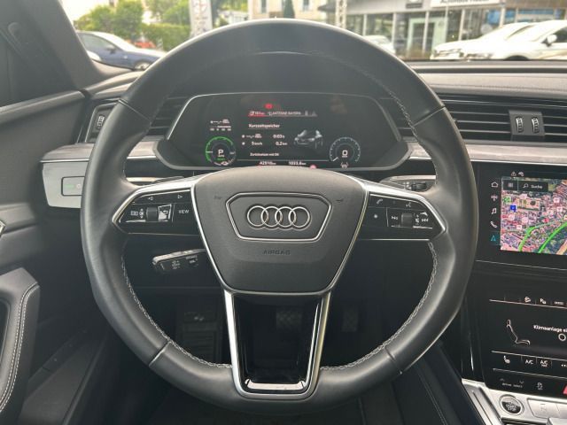 Audi Q8 e-tron - Bild 18