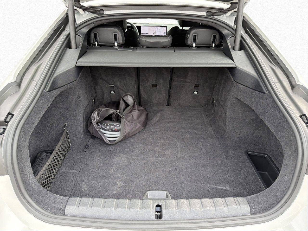 BMW i4 - Bild 20